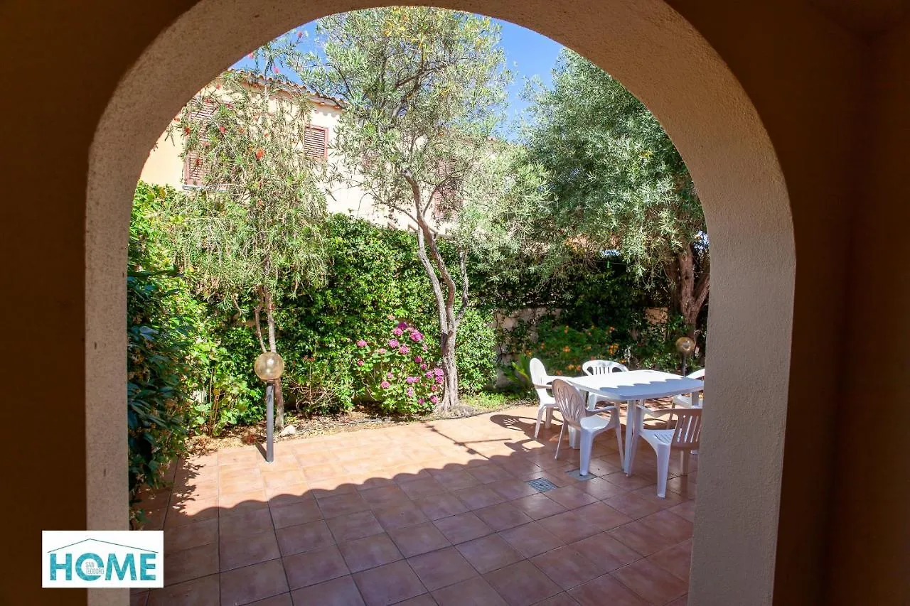 Villino Tirreno Bilo 2 Villa San Teodoro  Semesterbostad San Teodoro (Sardinia)
